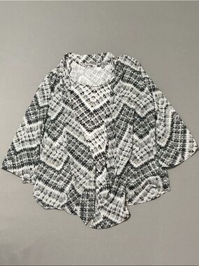 JM Collection Black/White Patterned Open-Front Blouse with Matching Tank, Small